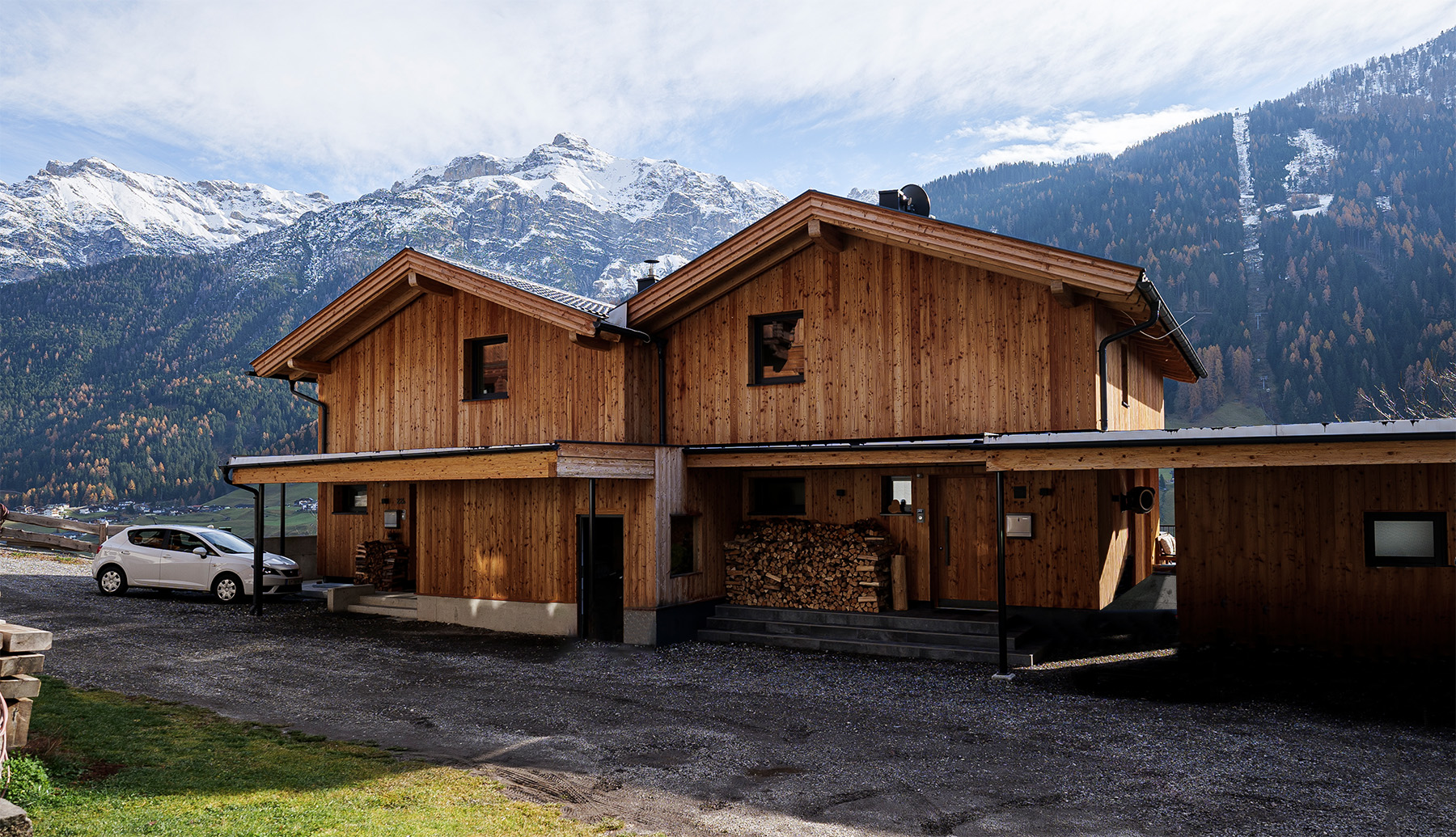 Doppelhaus | Ansicht von Hinten mit Garage | Planung Architekturbüro SNOW Tirol